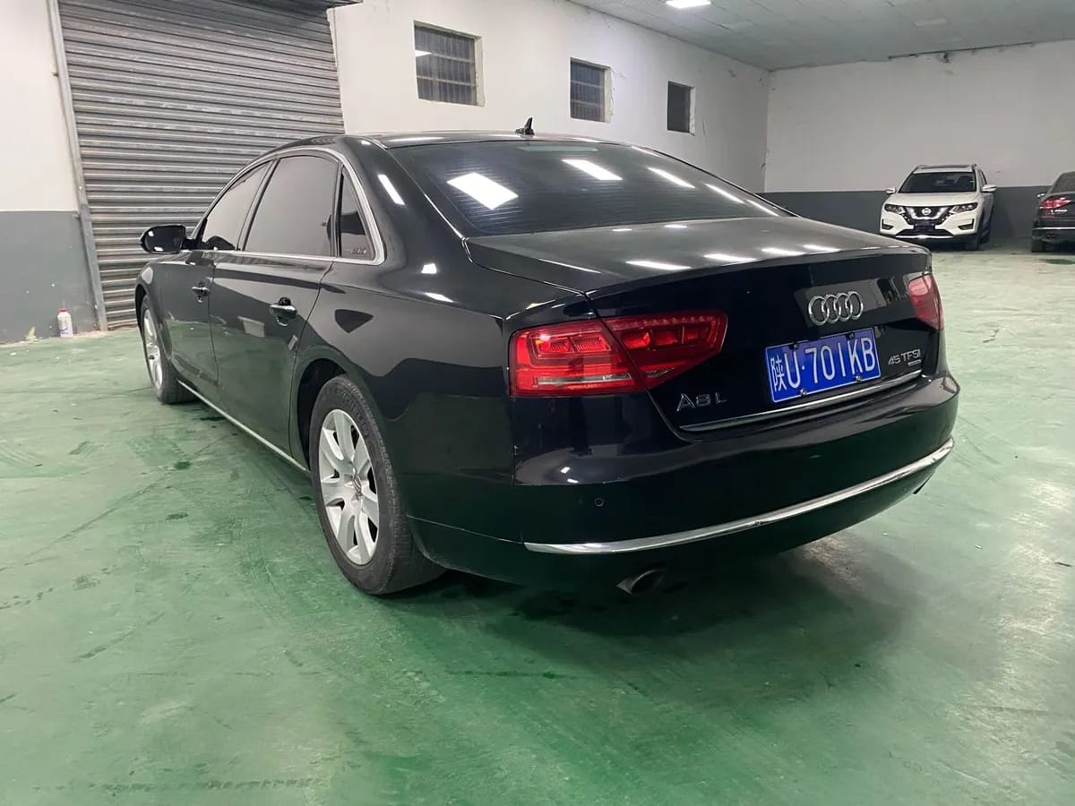 Audi A8 ( ) 2013 A8L 45 TFSI quattro 5