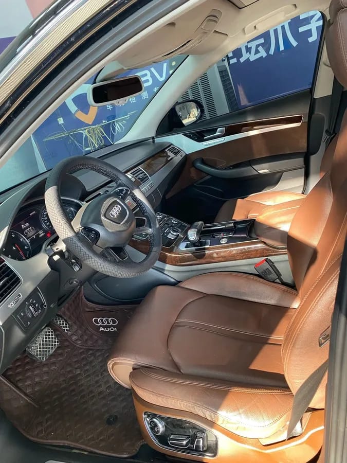 Audi A8 ( ) 2013 A8L 45 TFSI quattro 8