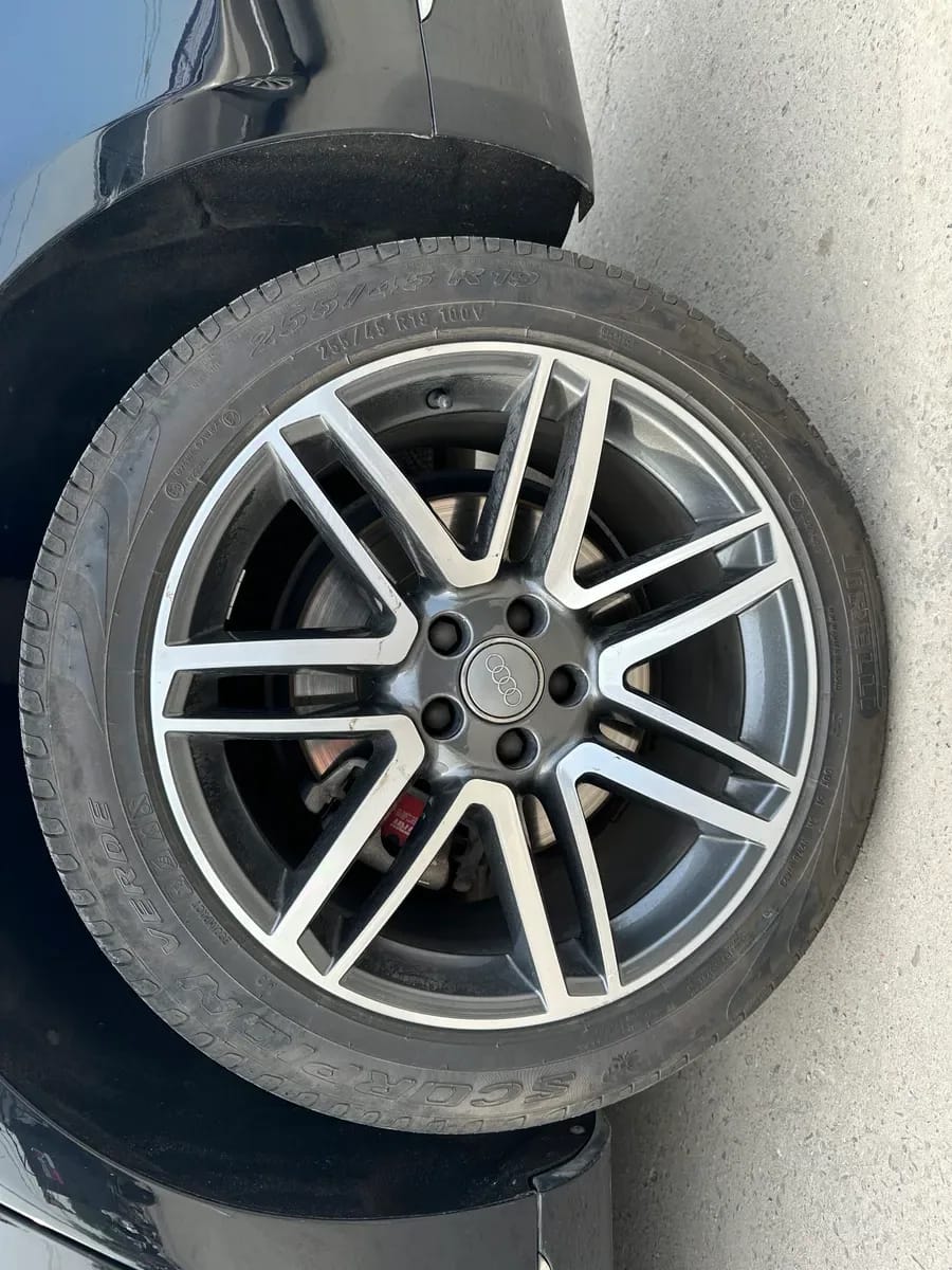 Audi A8L 2016 45 TFSI quattro 8