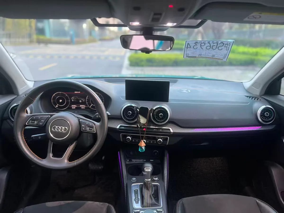 Audi Q2L e-tron 2022 Q2L e-tron 4