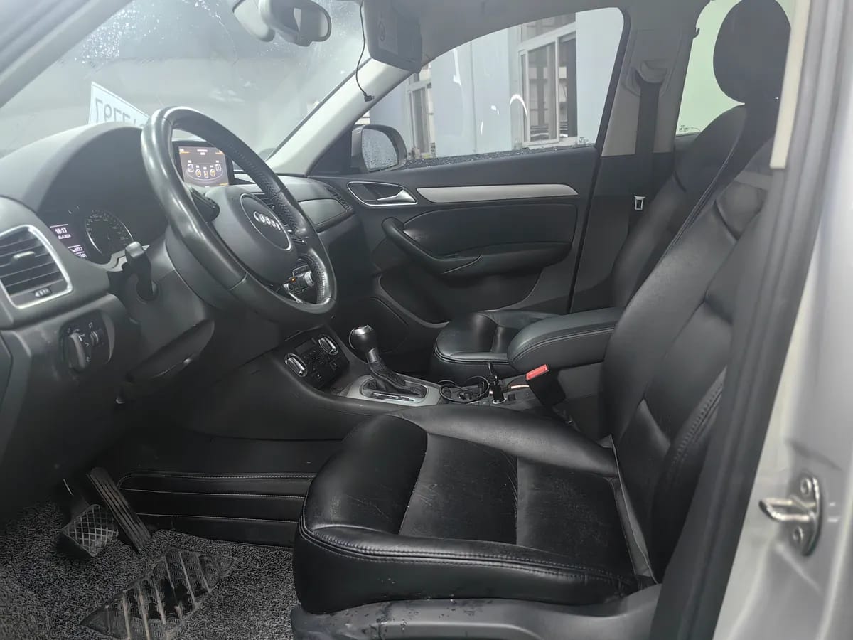 Audi Q3 2016 30 TFSI 9
