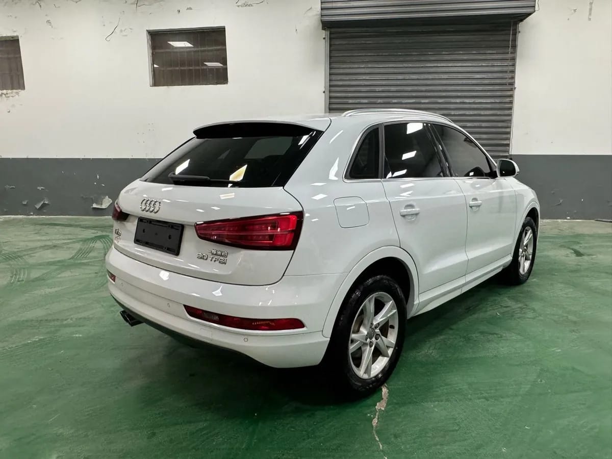 Audi Q3 2017 30 TFSI 3