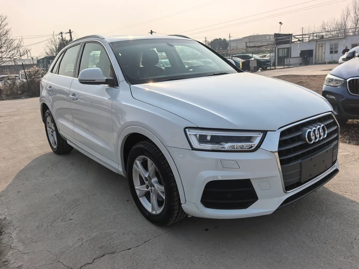 Audi Q3 2018 30 30 TFSI 3
