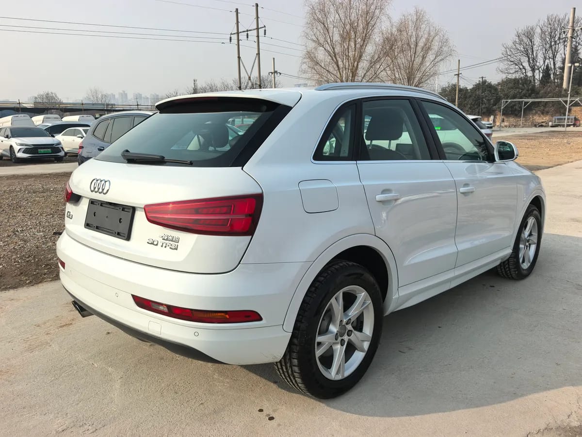 Audi Q3 2018 30 30 TFSI 6