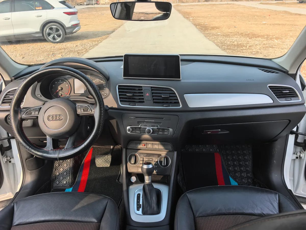 Audi Q3 2018 30 30 TFSI 7