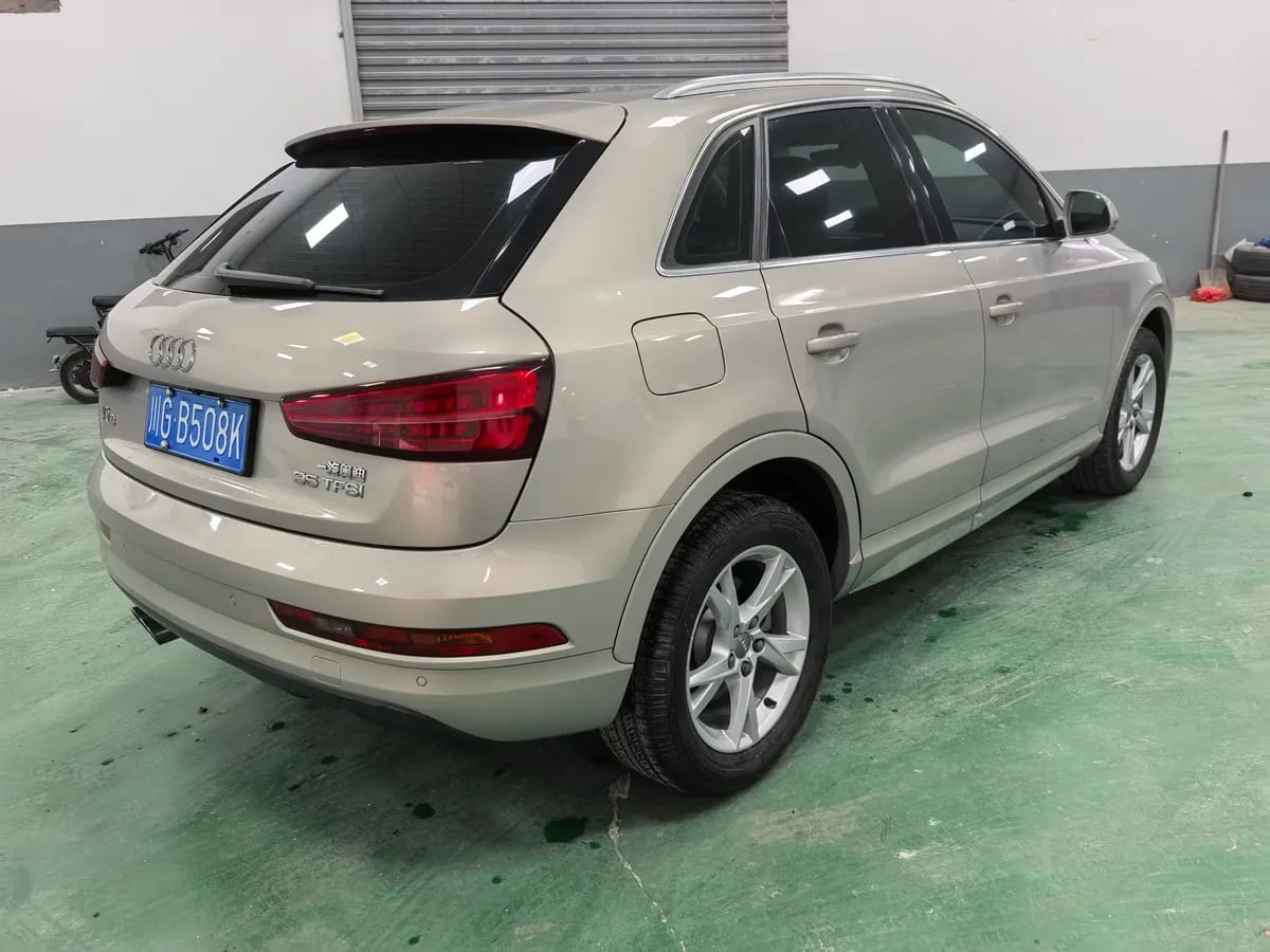 Audi Q3 2018 30 35 TFSI 6