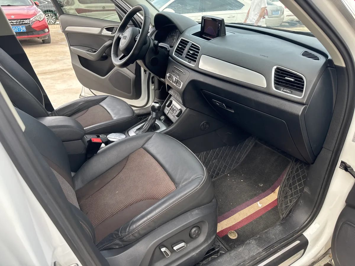 Audi Q3 2018 30 TFSI 8