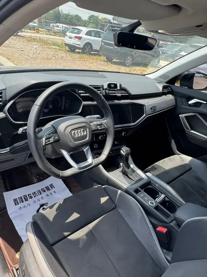 Audi Q3 2020 35 TFSI 8