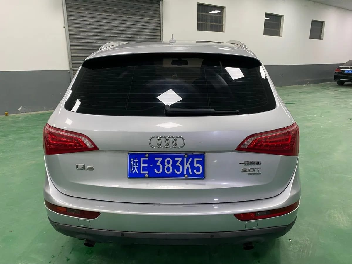 Audi Q5 2011 2.0TFSI 5
