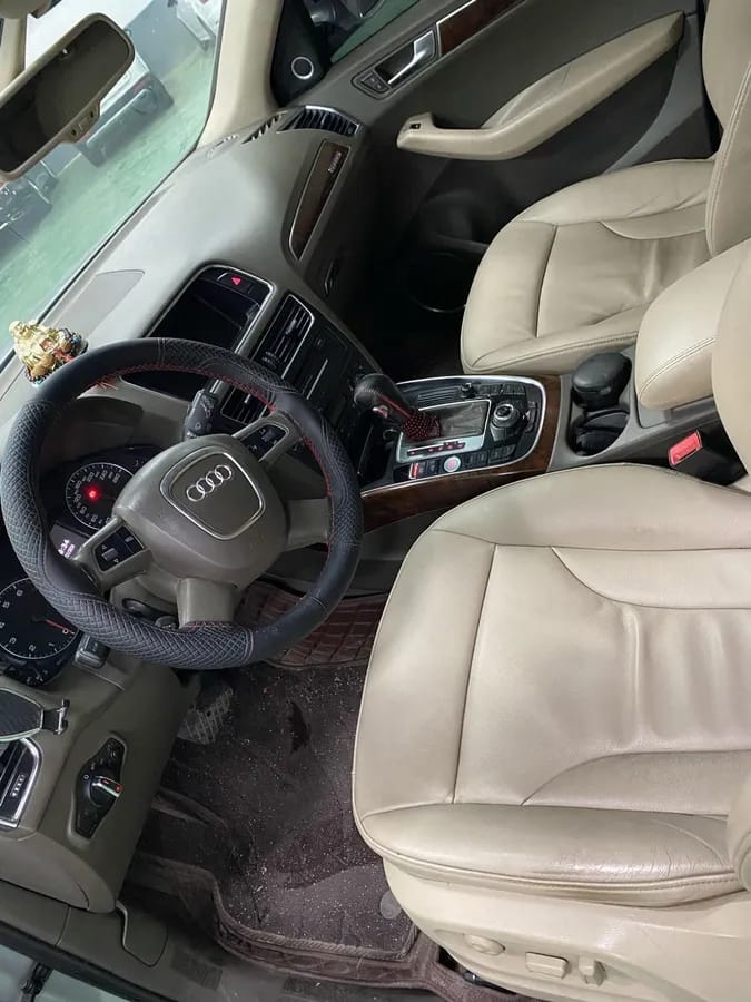 Audi Q5 2011 2.0TFSI 8