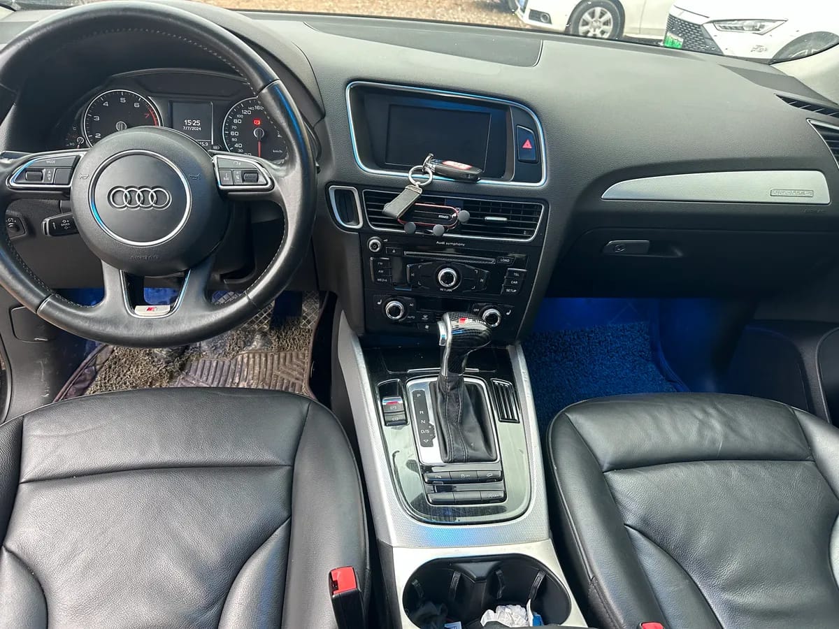 Audi Q5 2013 40 TFSI 10