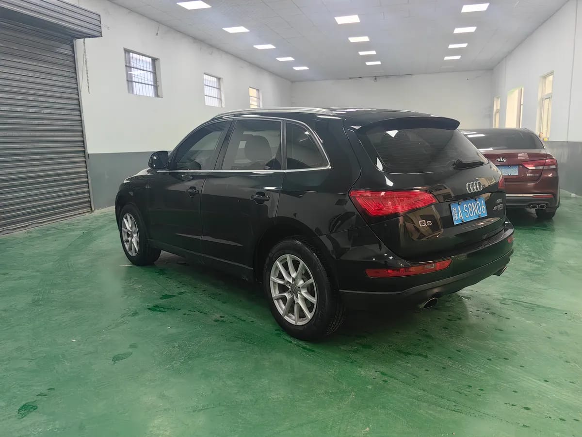 Audi Q5 2016 40 TFSI 6