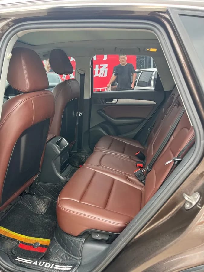 Audi Q5 2016 40 TFSI 5