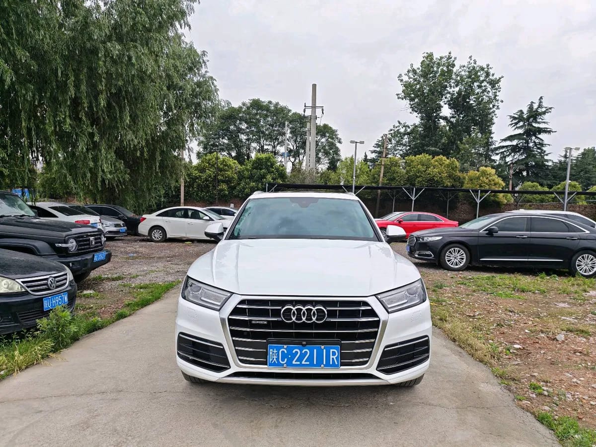 Audi Q5L 2018 40 TFSI VI 2