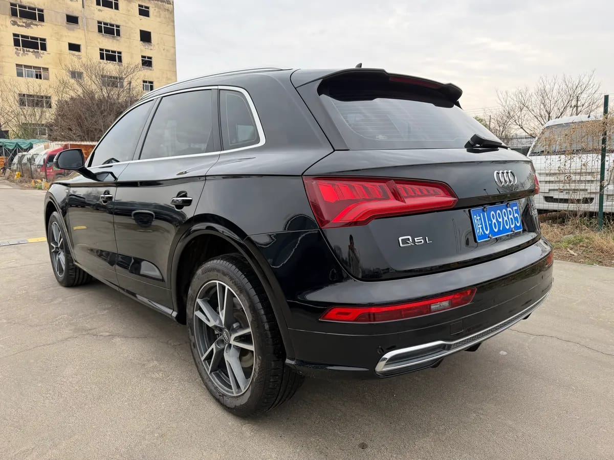 Audi Q5L 2018 45 TFSI V 4