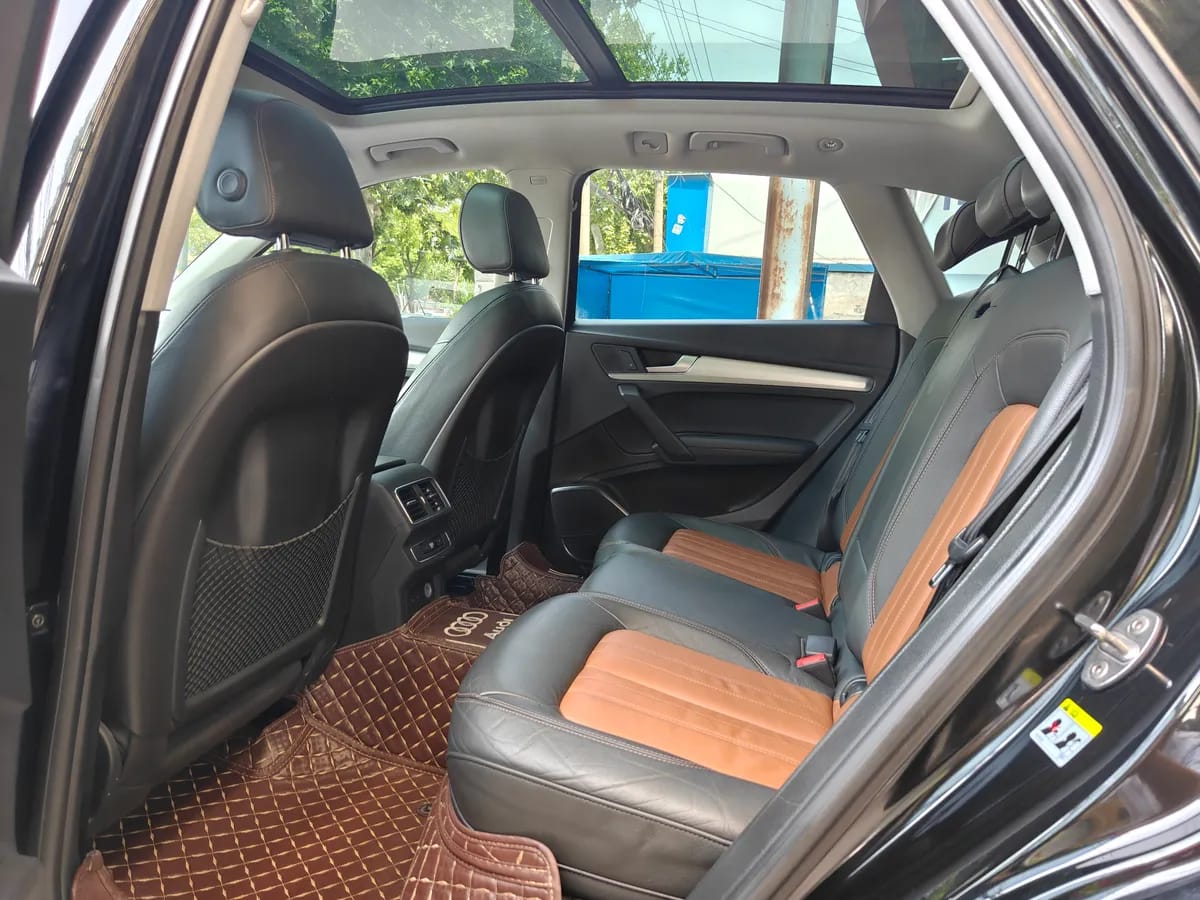 Audi Q5L 2020 40 TFSI 6