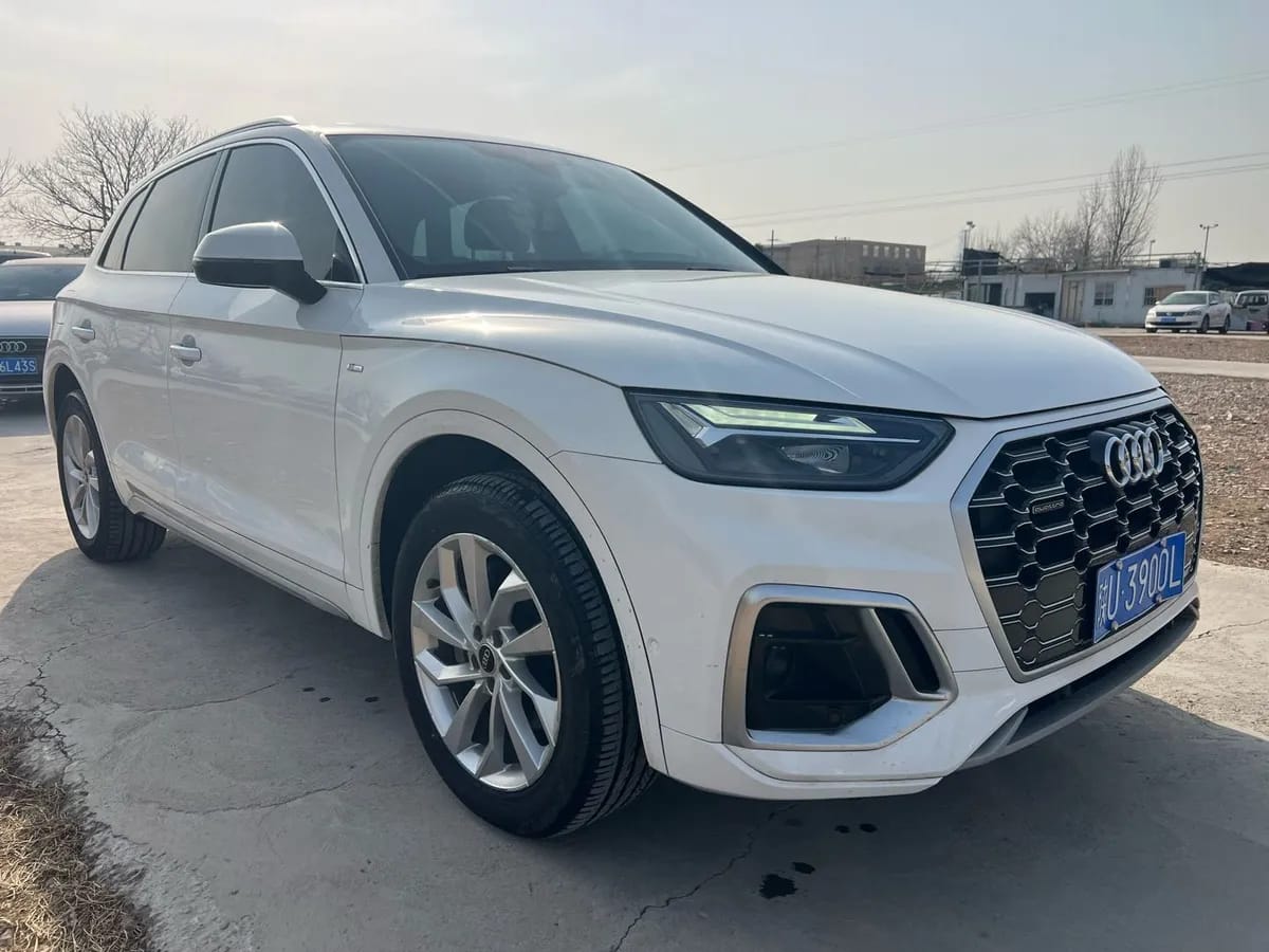 Audi Q5L 2021 40 TFSI 3