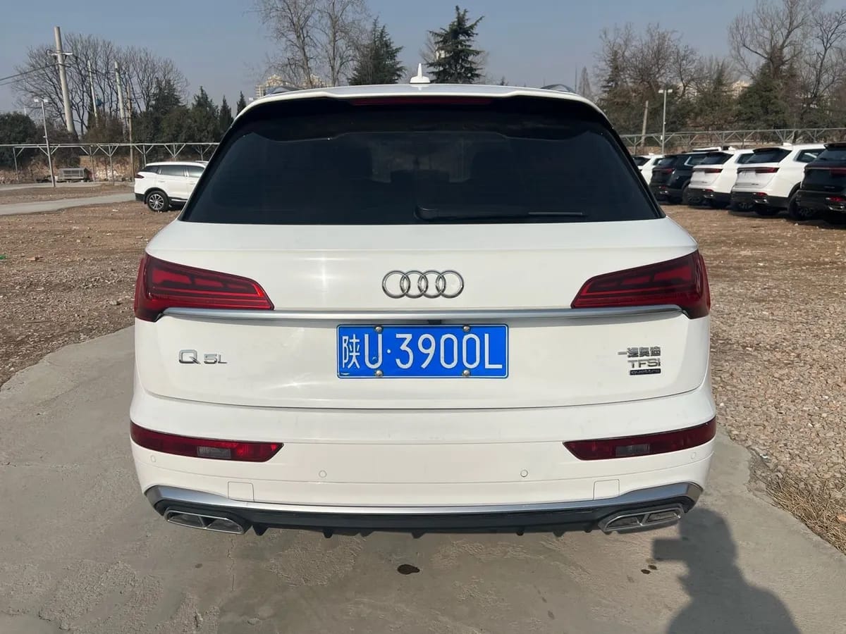 Audi Q5L 2021 40 TFSI 5