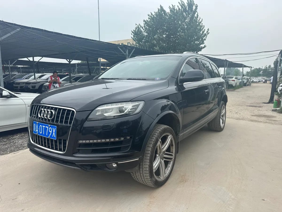 Audi Q7 2011 3.0 TFSI (200kW) 3