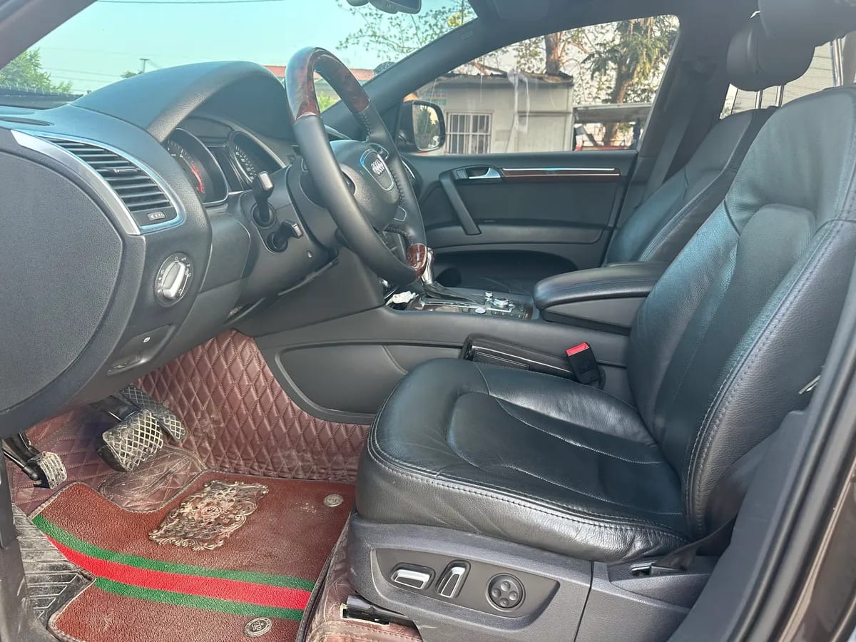 Audi Q7 2012 3.0 TDI 9