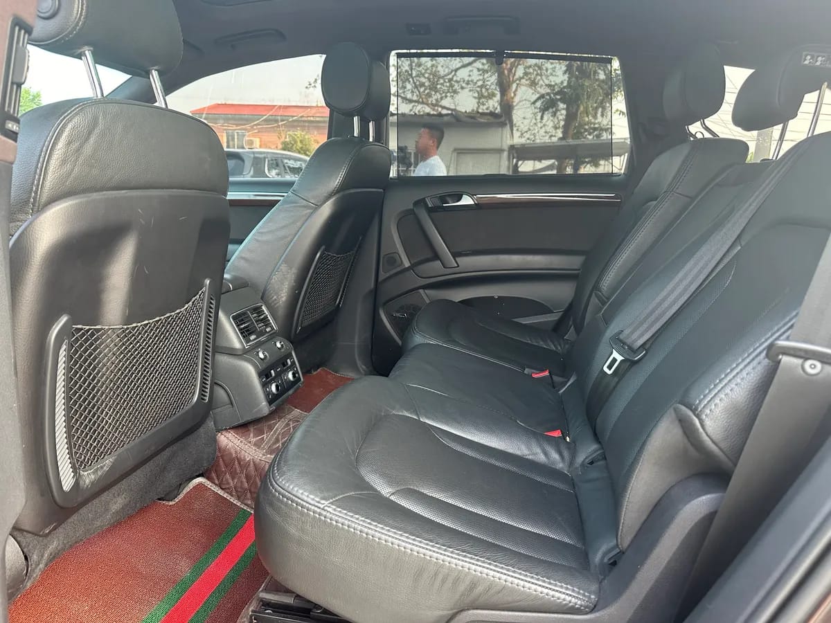 Audi Q7 2012 3.0 TDI 10