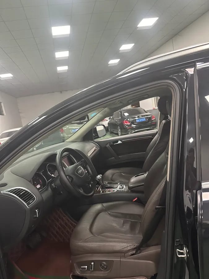 Audi Q7 ( ) 2013 35 TFSI 7