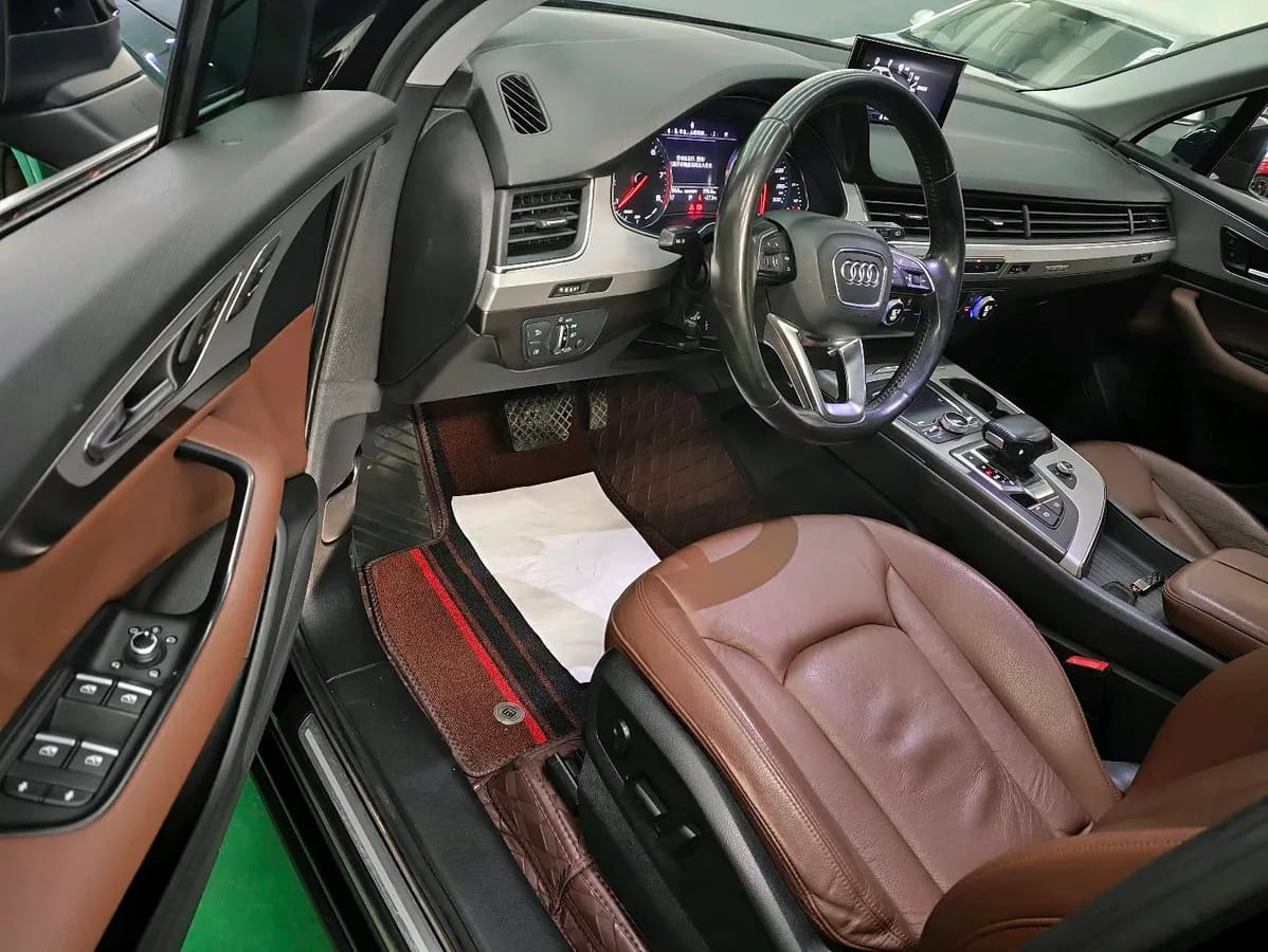 Audi Q7 2016 40 TFSI 4