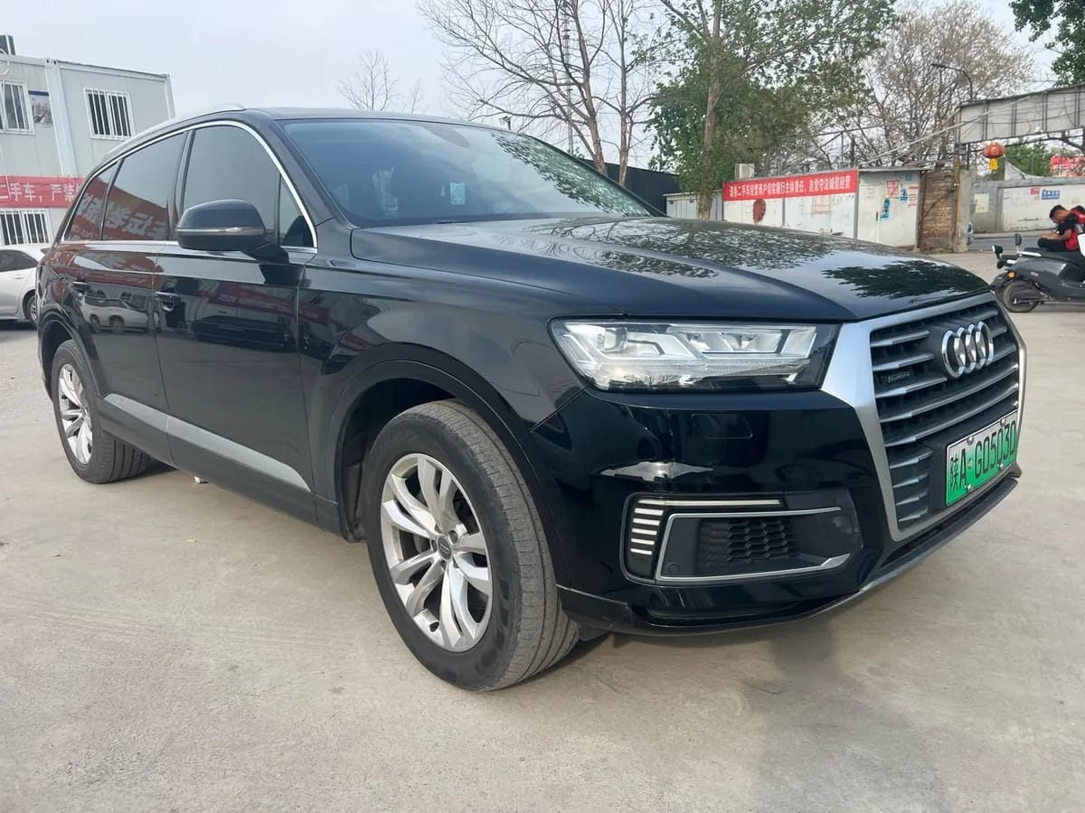 Audi Q7 2019 55 e-tron 3