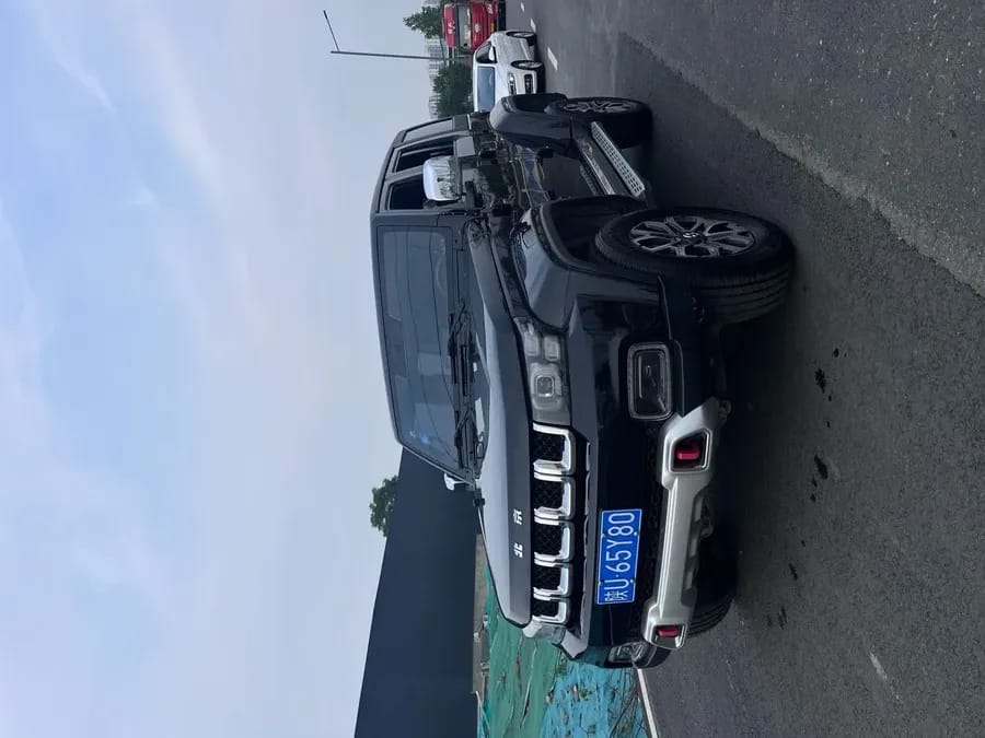 BAIC BJ40 2018 PLUS 2.0T