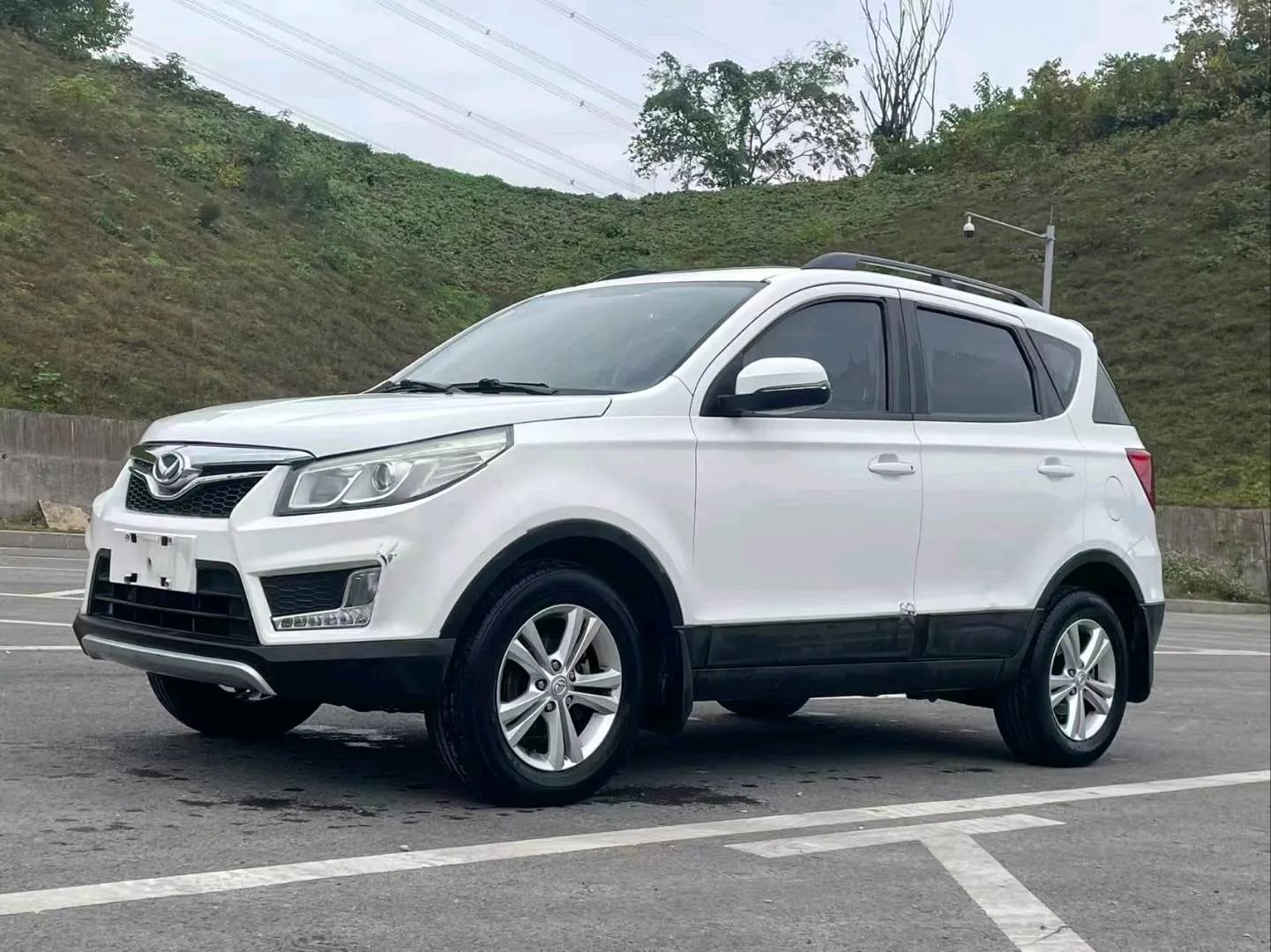 BAIC S2 2016 3