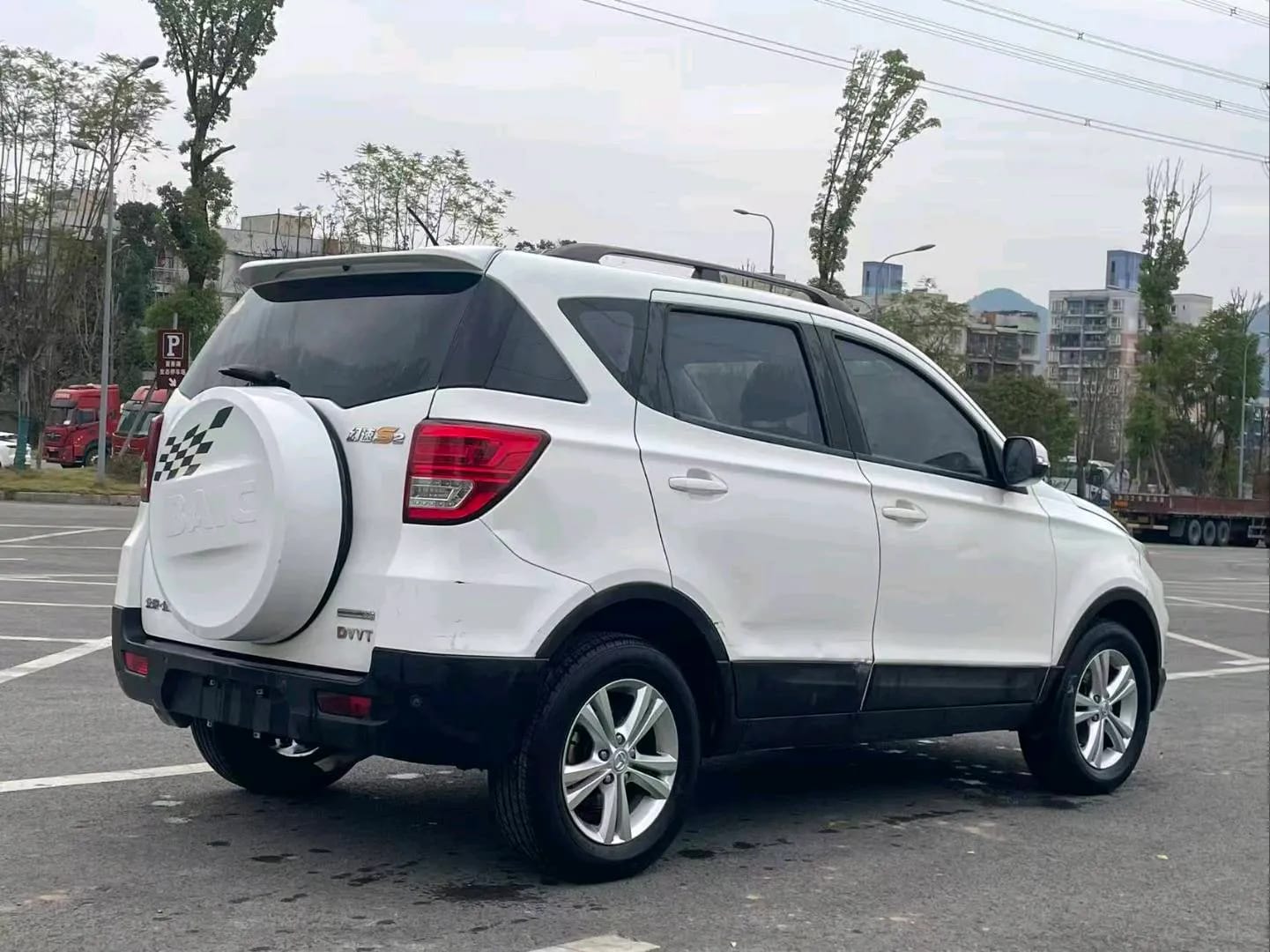 BAIC S2 2016 9