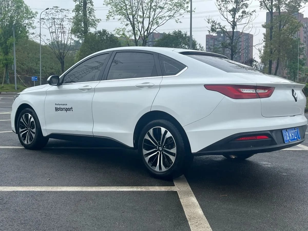 Baojun RC-6 2019 1.5T CVT 24 7