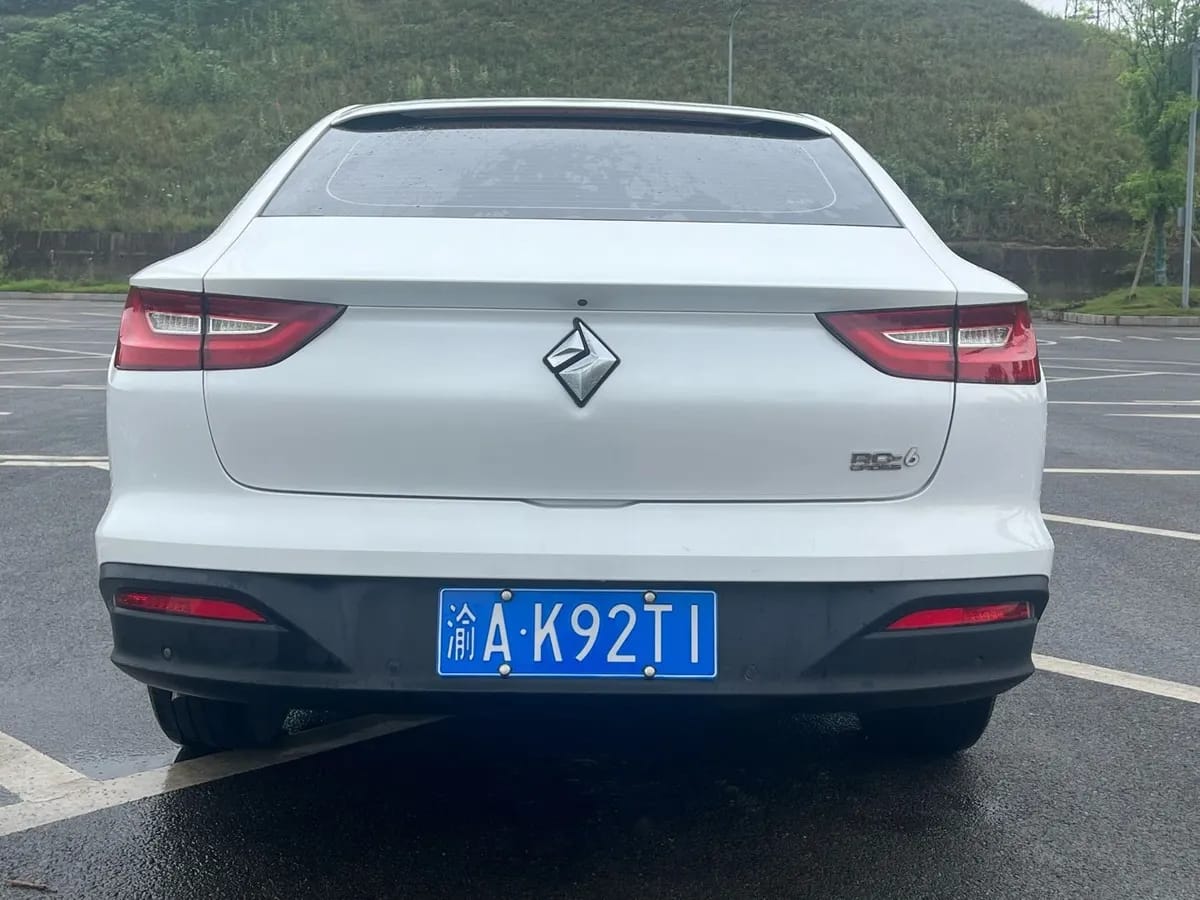 Baojun RC-6 2019 1.5T CVT 24 9