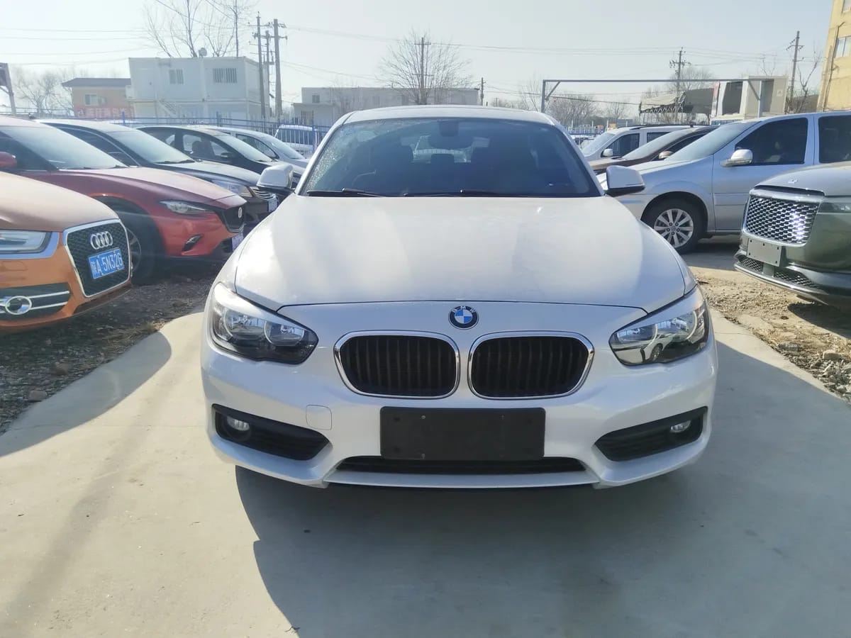 BMW 1 ( ) 2016 118i 2