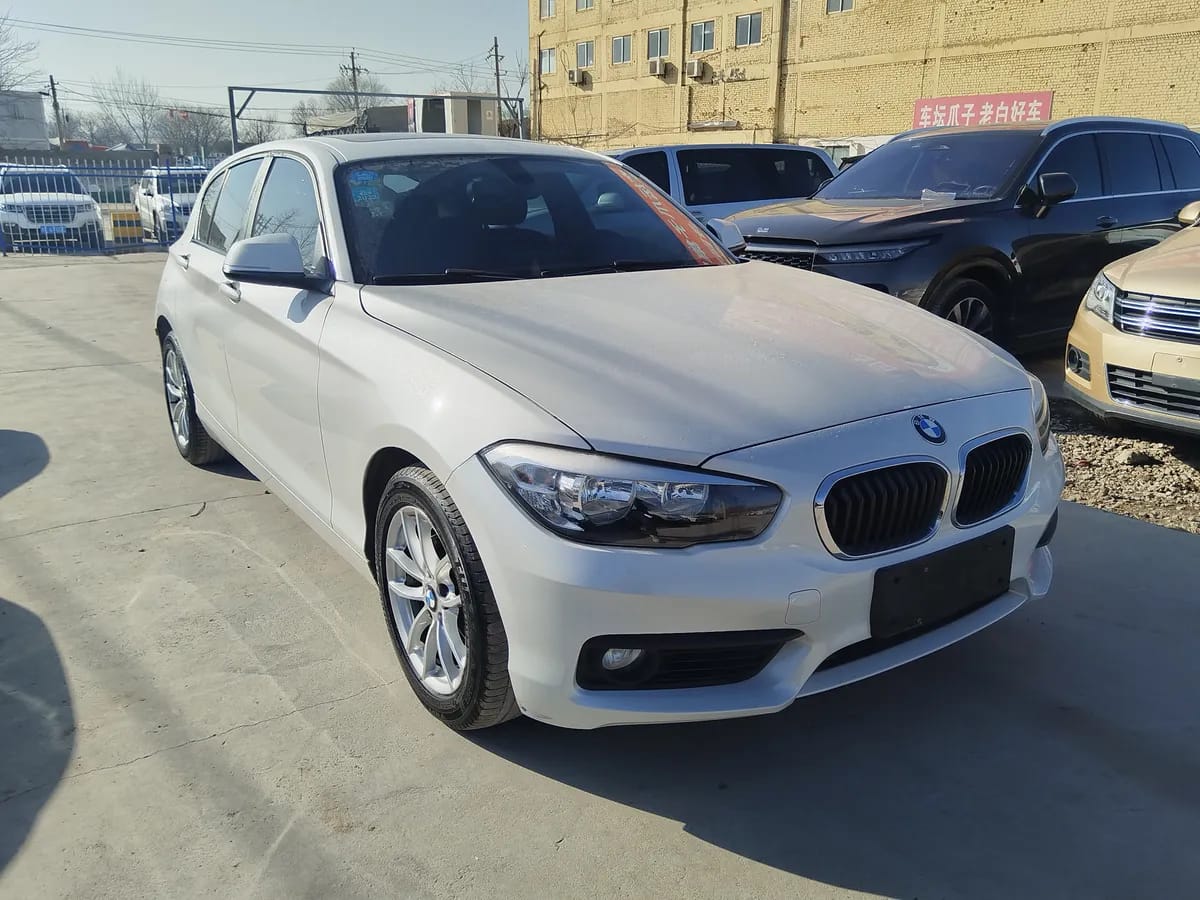 BMW 1 ( ) 2016 118i 3