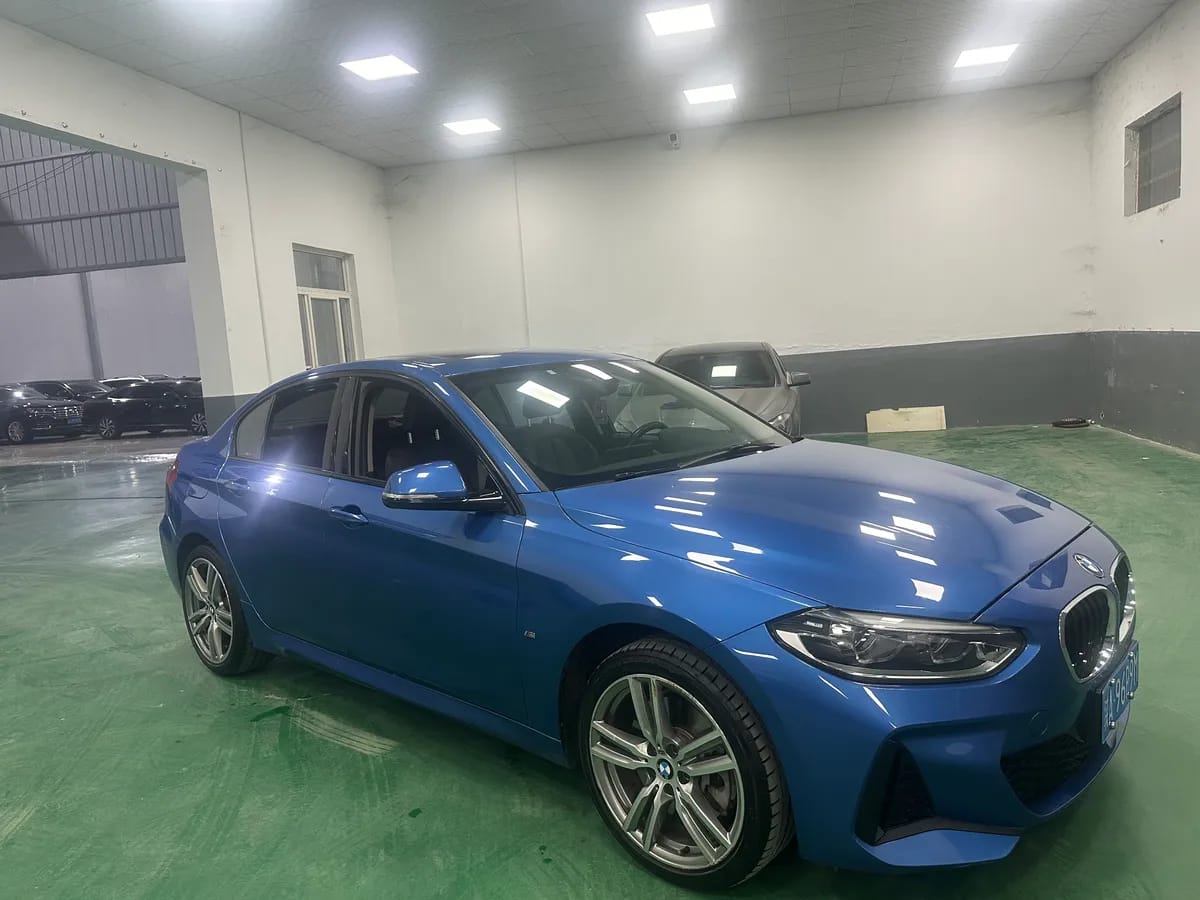 BMW 1 2019 120i M 3