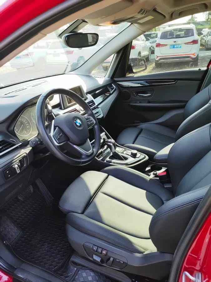 BMW 2 2016 218i 7