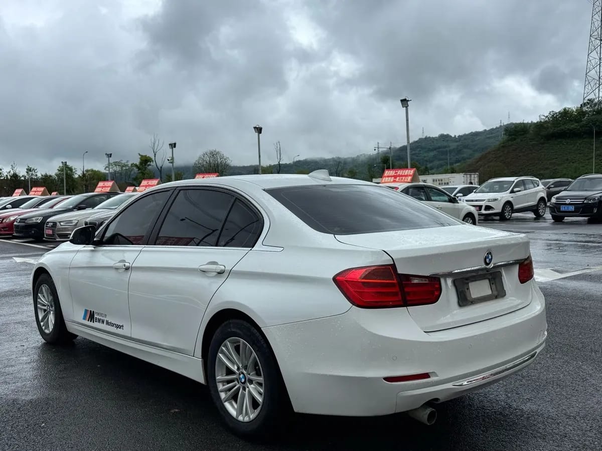 BMW 3 2014 320Li 7