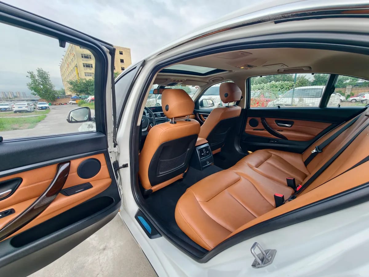 BMW 3 2015 320Li 4