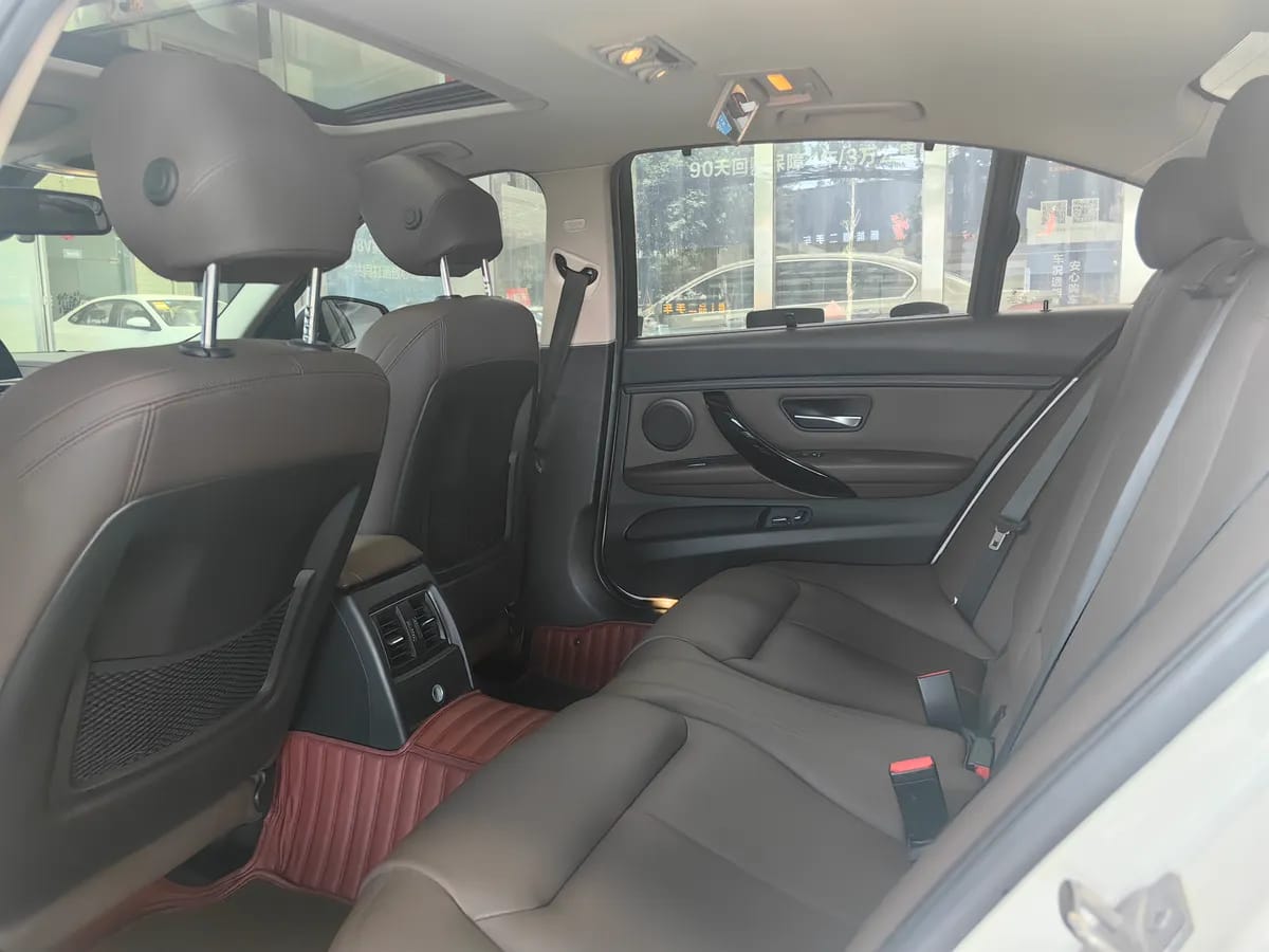 BMW 3 2018 320Li 7