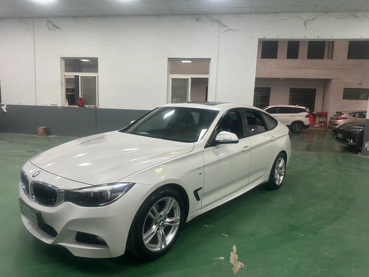 BMW 3 GT 2019 320i M