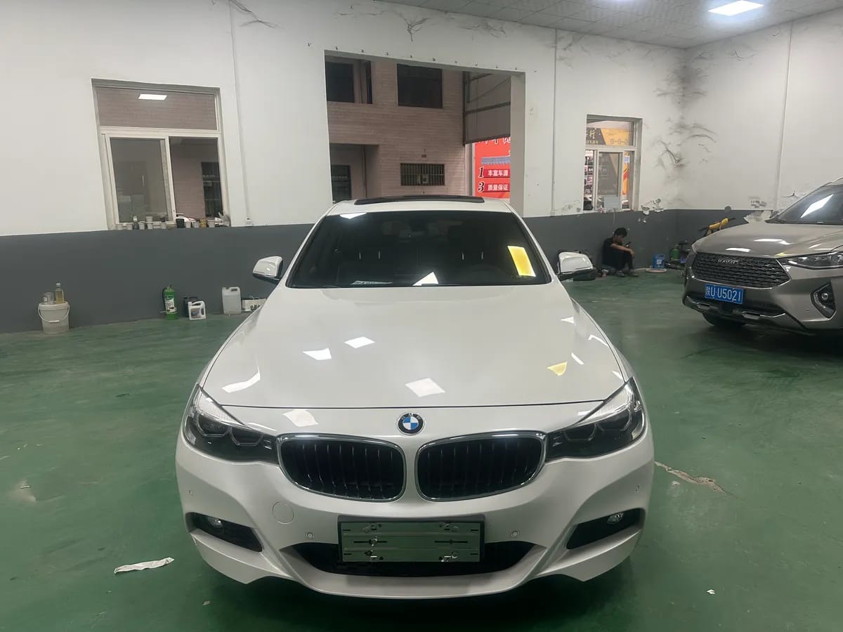 BMW 3 GT 2019 320i M 2