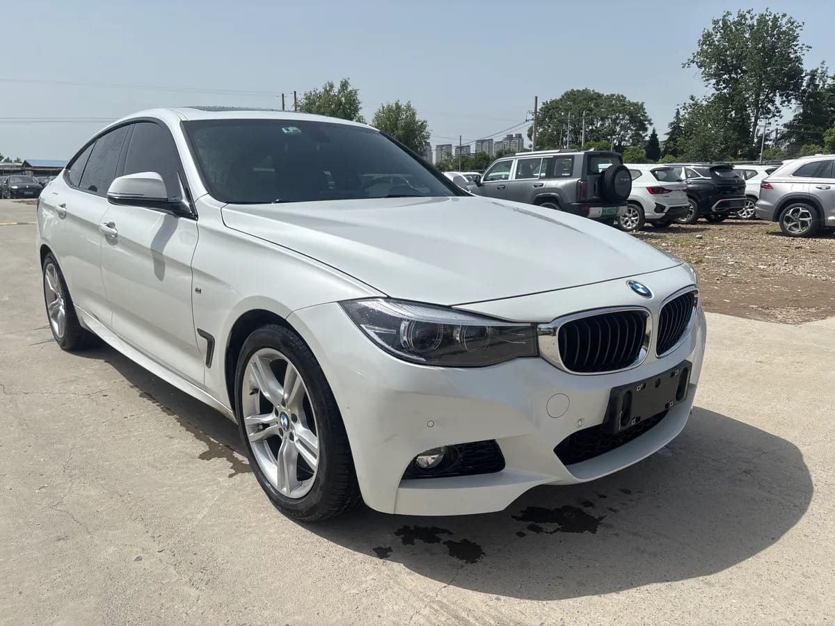 BMW 3 GT 2020 320i M 3
