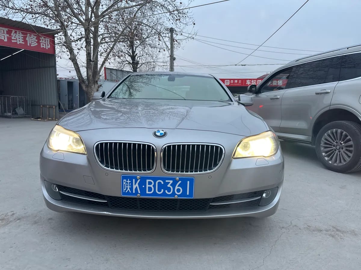 BMW 5 2012 523Li 2