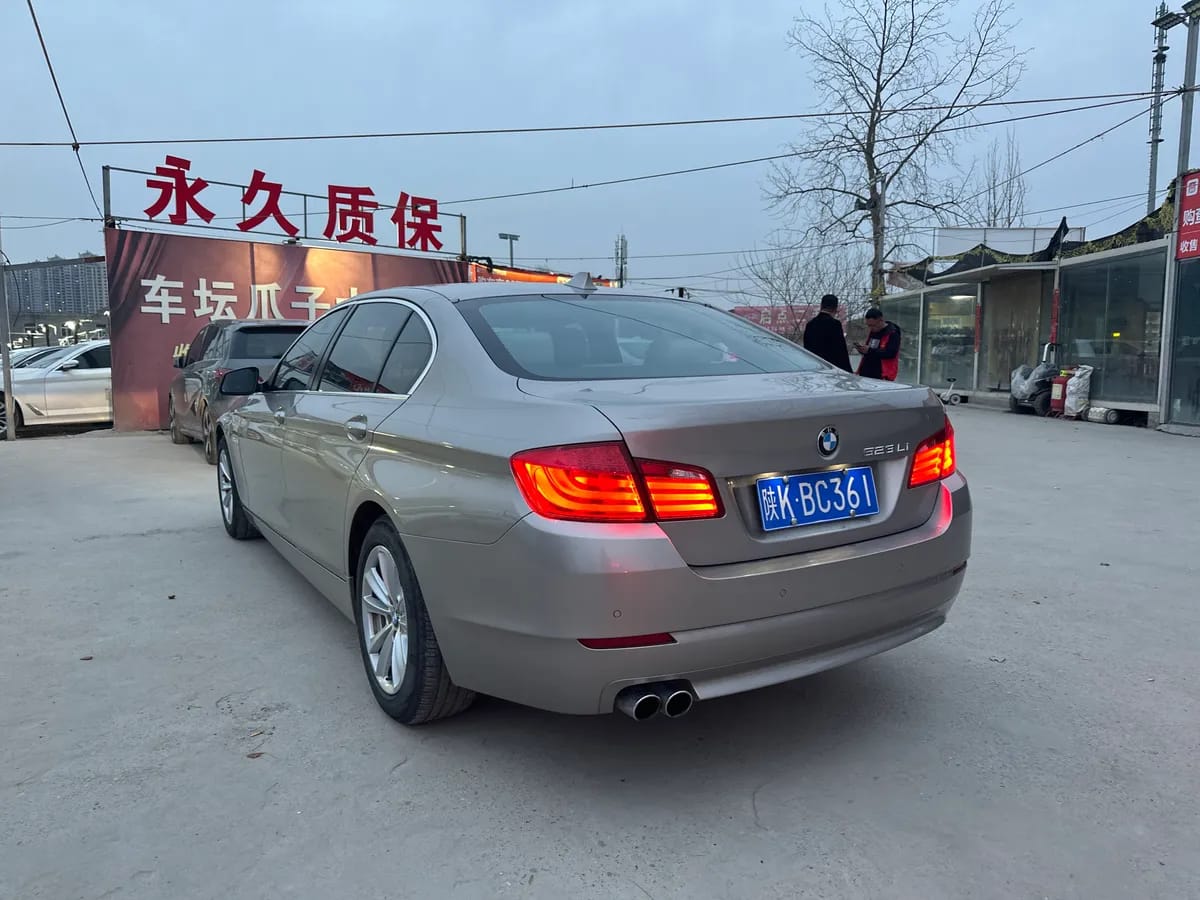 BMW 5 2012 523Li 6