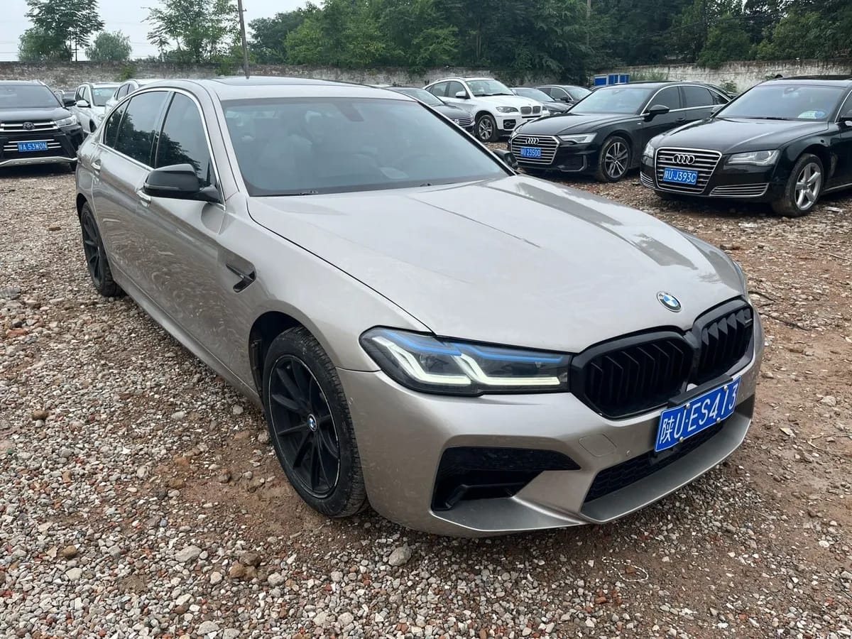BMW 5 2014 525Li 3