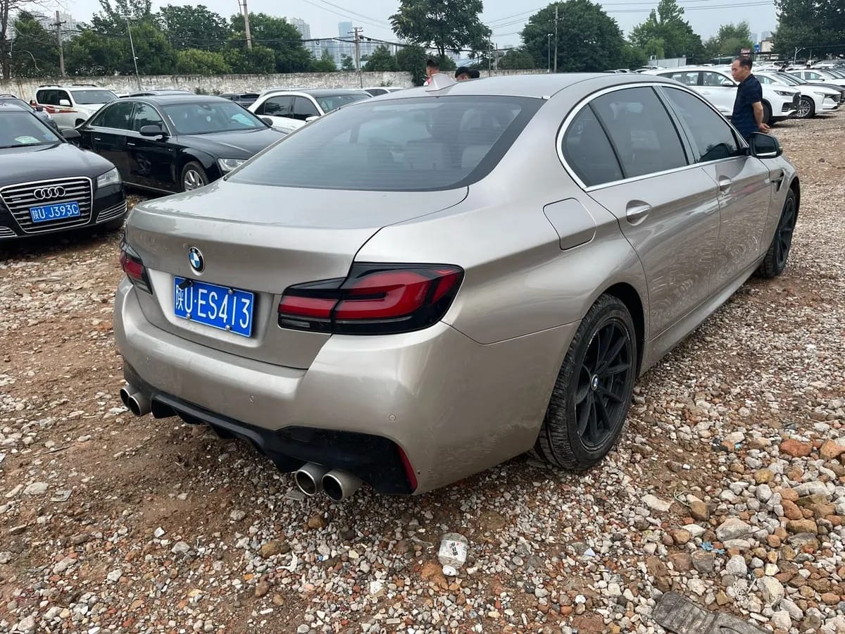 BMW 5 2014 525Li 4