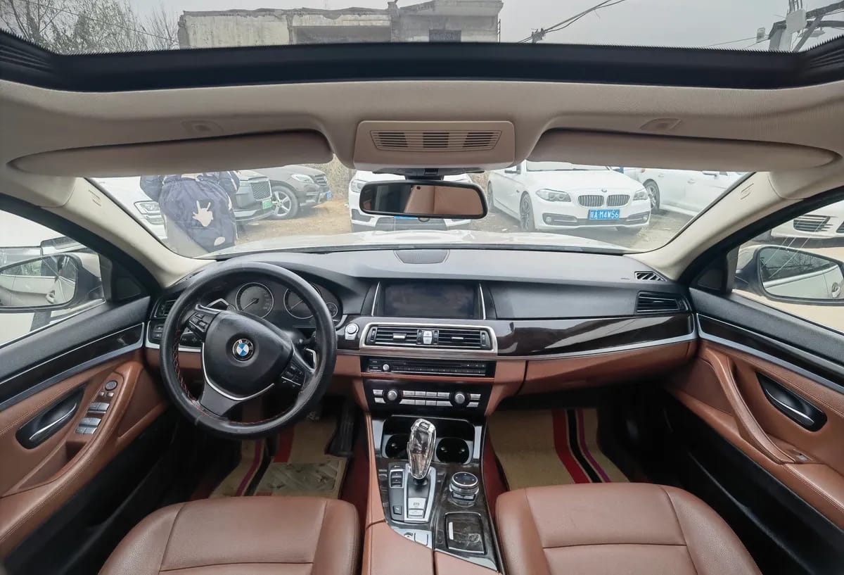 BMW 5 2014 535Li 6