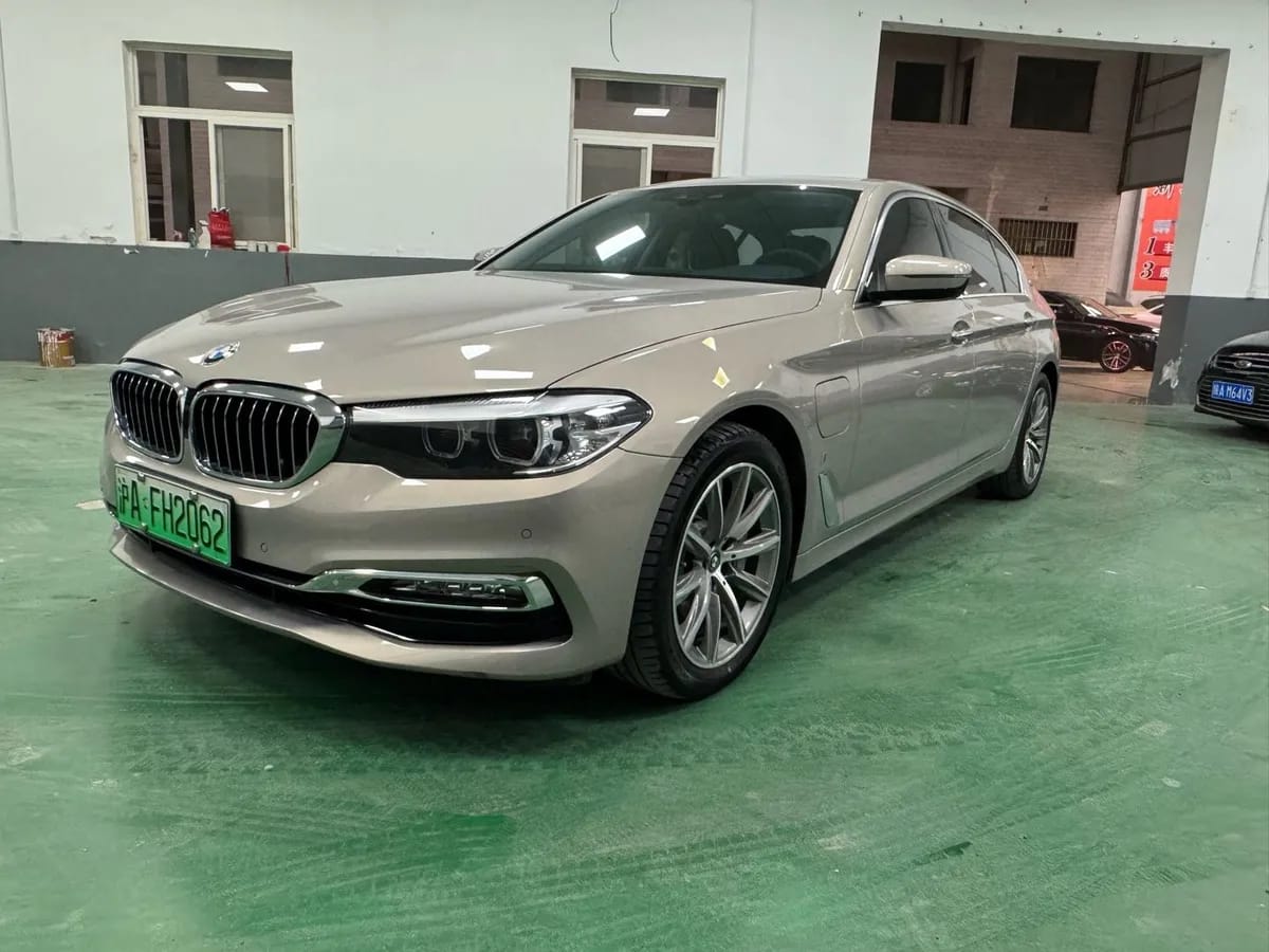 BMW 5 2018 530Le