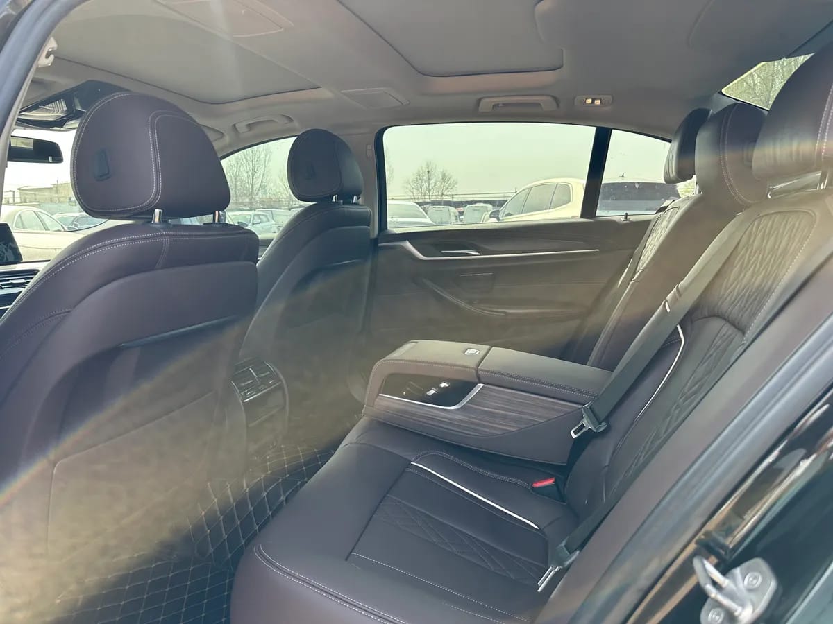 BMW 5 2020 530Le 7